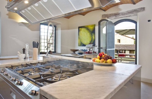 Gaiole in Chianti Villa | Wonderful villa for 16 guests with A/C, private pool, WIFI, TV, patio and panoramic view