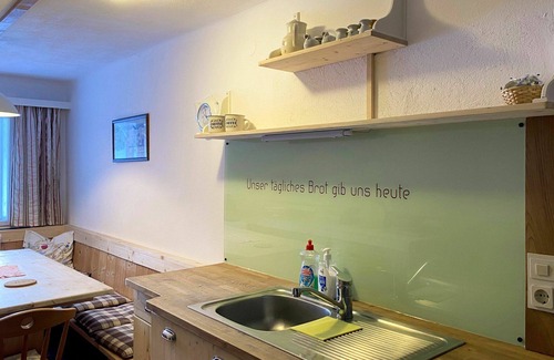 Ramsau am Dachstein Villa | Wonderful villa for 11 guests with WIFI, balcony, pets allowed and parking