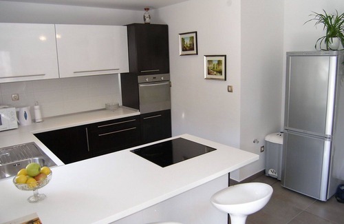Pobri House | Wonderful villa for 10 guests with private pool, WIFI, A/C, hot tub, TV and patio