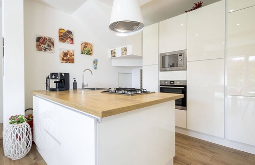 Traona Villa | Wonderful villa for 6 guests with A/C, WIFI, TV and patio