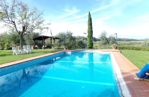 Cavriglia House | Wonderful villa for 6 guests with private pool, A/C, WIFI, TV, patio and pets allowed
