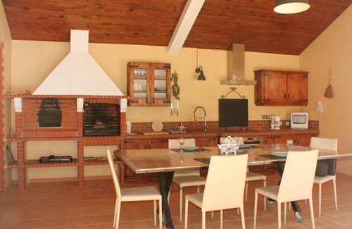 Montijo House | Wonderful villa for 6 people with pool, A/C, WIFI, TV and terrace