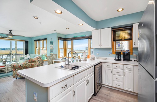 Chincoteague Condo | Wonderview 208 - Breathtaking Channel Views!