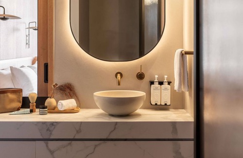Crawley Hotel | Wonil Hotel Perth - Handwritten Collection