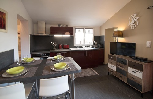 La Teste-de-Buch Ski Chalet | Wood chalet with garden 3 miles away from the Pyla dune and Arcachon