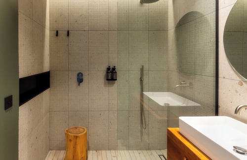 Trois-Bassins Hotel | WOOD HOTEL & SPA