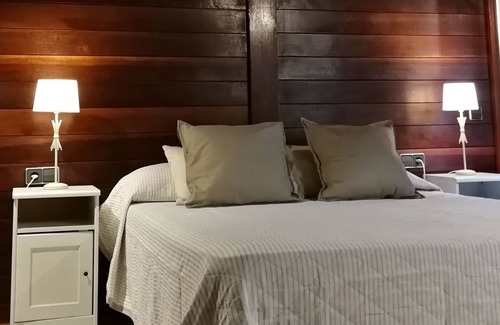 Cubelles House | WOOD HOUSE MASSARANDUBA