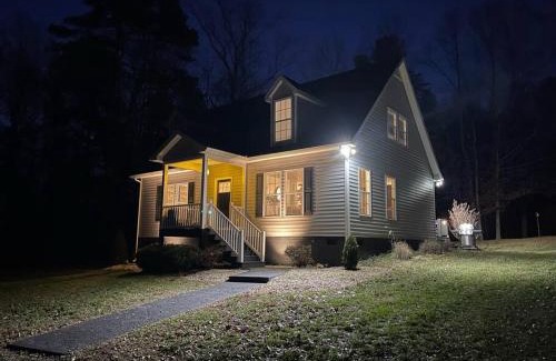 Barboursville House | Wooded Escape Near UVA, Wineries & Skyline Dr