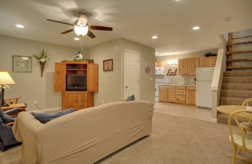 Gilbertsville Apartment | Wooded Gilbertsville Hideaway on Kentucky Lake!