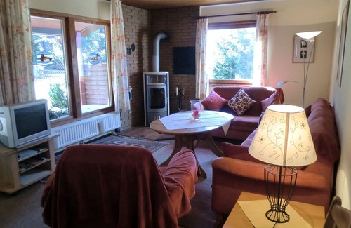 Clausthal-Zellerfeld House | Wooden bungalow with oven, in Oberharz near a lake