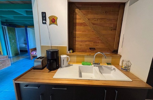 Bas Vent House | Wooden bungalow, 3 bedrooms, sea view, private jacuzzi