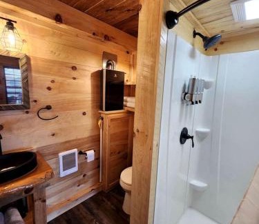 Scio House | Wooden Chic Cabin Fully Stocked in Ohio