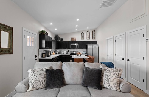 Rio Verde Foothills Villa | Woodhood Luxury Casita #1. the center of horse country