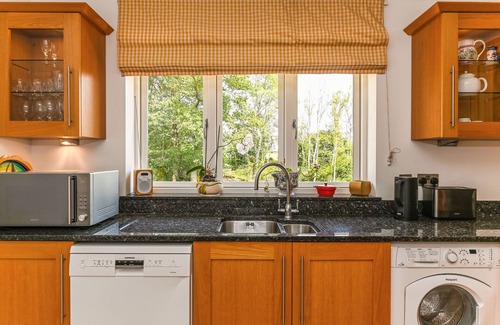 Petworth Cottage | Woodland Cottage by inspirestays.com - a cottage that sleeps 2 guests in 1 bedroom