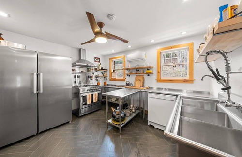 Hancock Hotel | Woodland Retreat | Cozy King Room with Whimsical Forest Charm