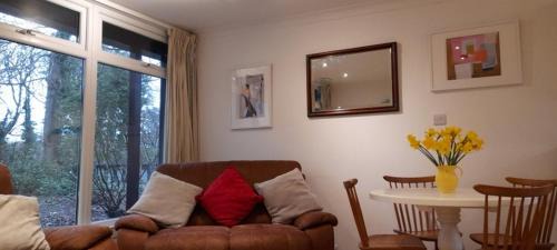 Lelant House | Woodland Retreat