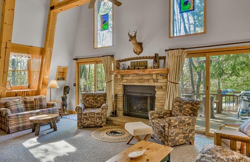 Sky Valley House | Woodland Wonder