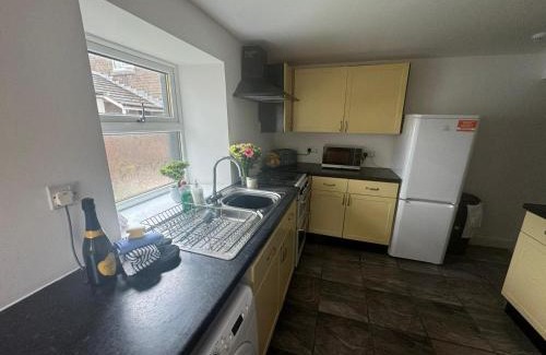 Egremont Apartment | Woodman House- 7 Bedrooms - Sleeps 14