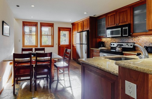 Snowmass Village Condo | Woodrun Place | P50