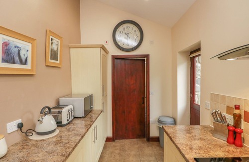 Newland Near Ulverston Cottage | Woodside Barn