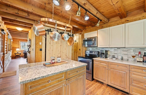 Wolf Laurel Cabin | Woodsong at Wolf Laurel Resort - newly renovated cabin