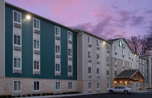 Merrillville Hotel | WoodSpring Suites Merrillville