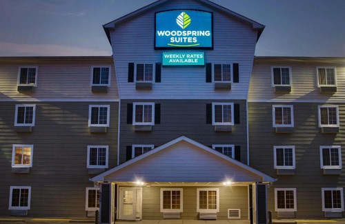Camp Springs Hotel | WoodSpring Suites Washington DC Andrews AFB