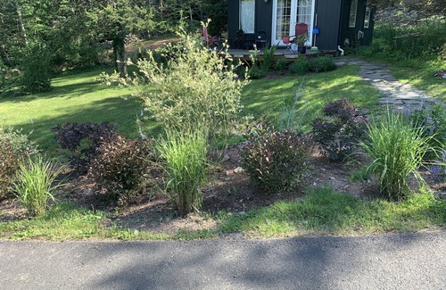 Bearsville Cottage | Woodstock Cooper Lake Cottage