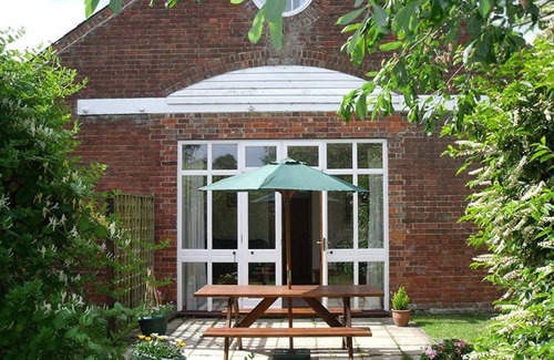 Horning House | Woodview Cottage