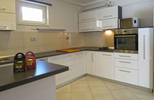 Srinjine Apartment | Working and travelling? At apartment Vilar you will feel HOME!