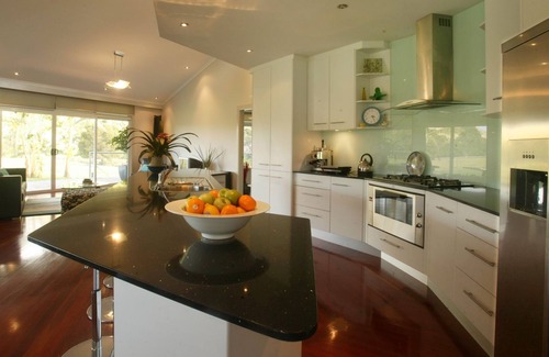 Caffreys Flat House | World Famous Rotating house, Riverfront on 40acre, pet friendly, sleeps up to 14