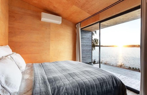 Heimari Villa | World's End - 2 Luxury Beachfront Villas (425m2)