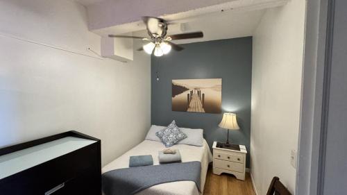 Union City Apartment | World Trade Apt 3 15 Minutes to Times Square