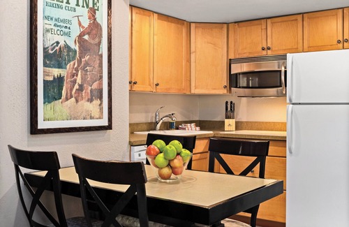 Canmore Hotel | WorldMark Canmore - Banff
