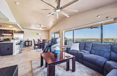 Bullhead City House | Wow! Amazing Riverfront Home with Boat Launch Next Door!
