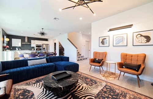 Coachella House | WOW! Desert Wonderland - Sleeps 13/Pool/Spa/BBQ/Lounge