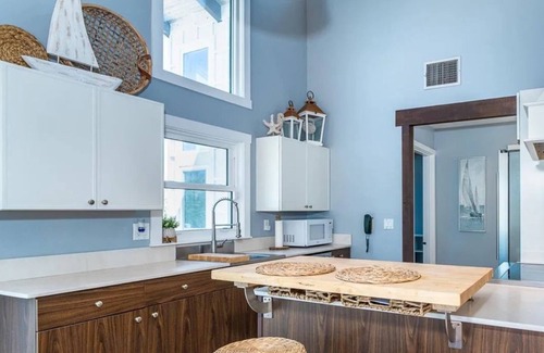 Englewood House | WOW! THE ULTIMATE LUXURY BEACH FRONT HOME with FULL PRIVATE GULF FRONT BEACH!