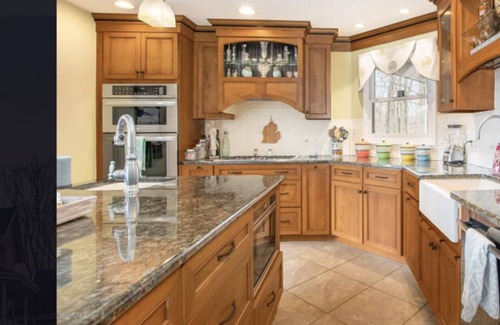 Stevensville House | Wrap around Beach Bunker