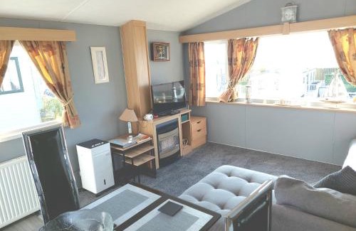 Saint Cyrus Apartment | Wright Choice caravan rental 5 Lunan View St Cyrus Caravan Park
