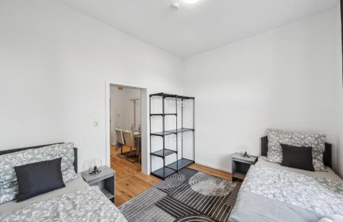 Gemarkung Langerfeld Apartment | Wupper Home I, Top Lage Ideal für Geschäftsleute, Monteure, Familien, 3 Zimmer, Smart-TV