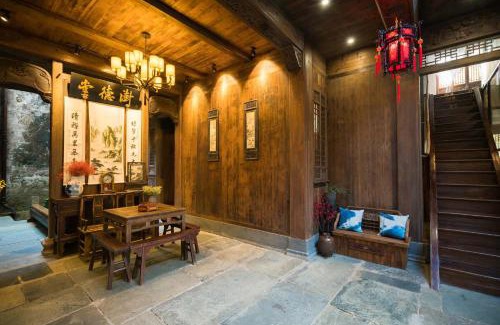 Wuyuan Hotel | Wuyuan Jiwei Mountain Lodge (Sixi-Yan Village Scenic Area)