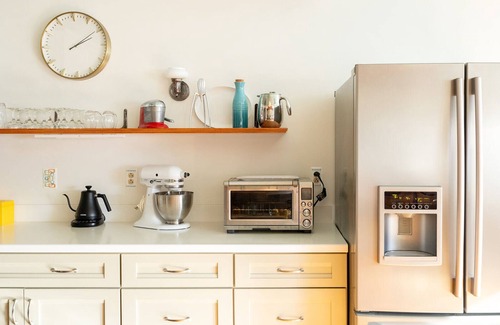 Fells Point Apartment | Wyatt's Saloon | Guest House #1 | Fells Point