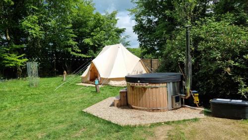 Cowbeech Other | Wyldewood Retreat - Luxury Glamping with Wild Spa