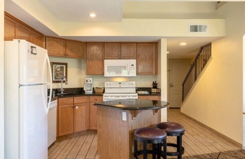 Angels Camp Condo | Wyndham Angels Camp- Angels Camp, CA - 3 Bedroom