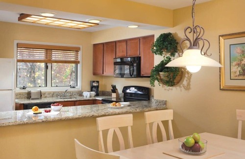 Fairfield Glade Condo | Wyndham Fairfield Glade|4BR/4BA King Suite w/Balc