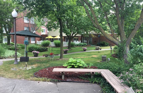 East Paris Hotel | Wyndham Garden Grand Rapids Airport