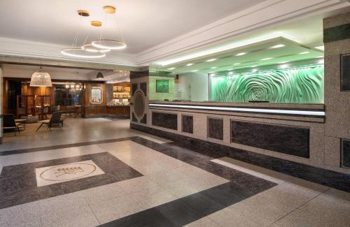 Santiago Hotel | Wyndham Garden Santiago Kennedy
