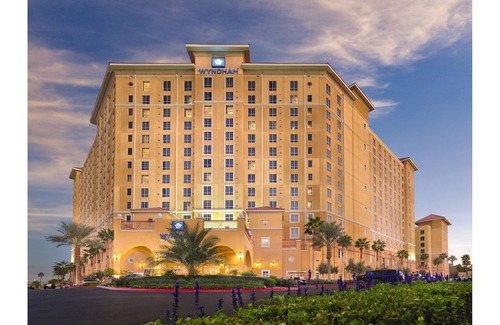 Las Vegas Condo | Wyndham Grand Desert Resort in Las Vegas, NV