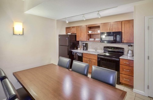 The Point Condo | Wyndham Long Wharf | 3BR/2BA King Bed Suite