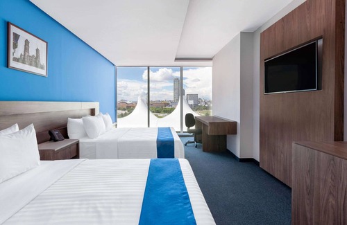 Angelopolis Hotel | Wyndham Puebla Angelopolis